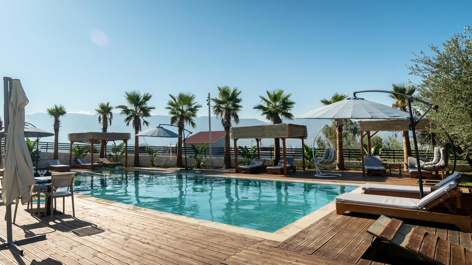 Sea Queen Luxury Hotel Радима Экстерьер фото